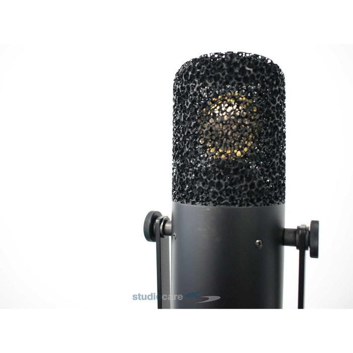 Josephson C715 - Mechanically variable omni or cardioid Microphone