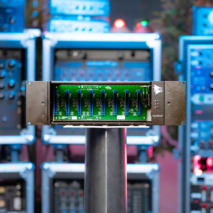 API 8P 500-Series Lunchbox - Used