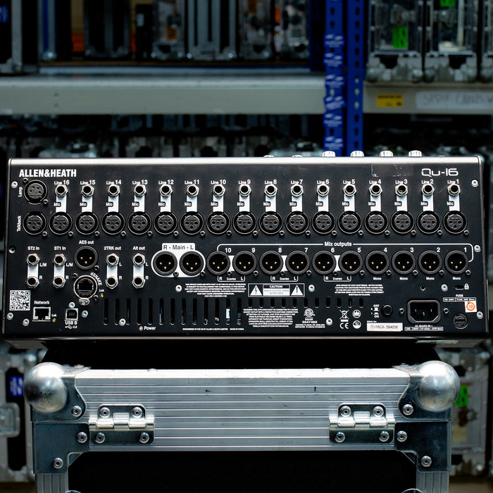 Allen & Heath QU16 Compact Digital Mixer with AR84 Expander, Cable and Flightcase - Used