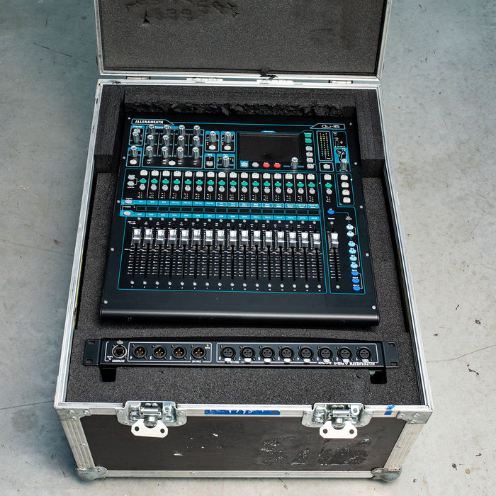 Allen & Heath QU16 Compact Digital Mixer with AR84 Expander, Cable and Flightcase - Used