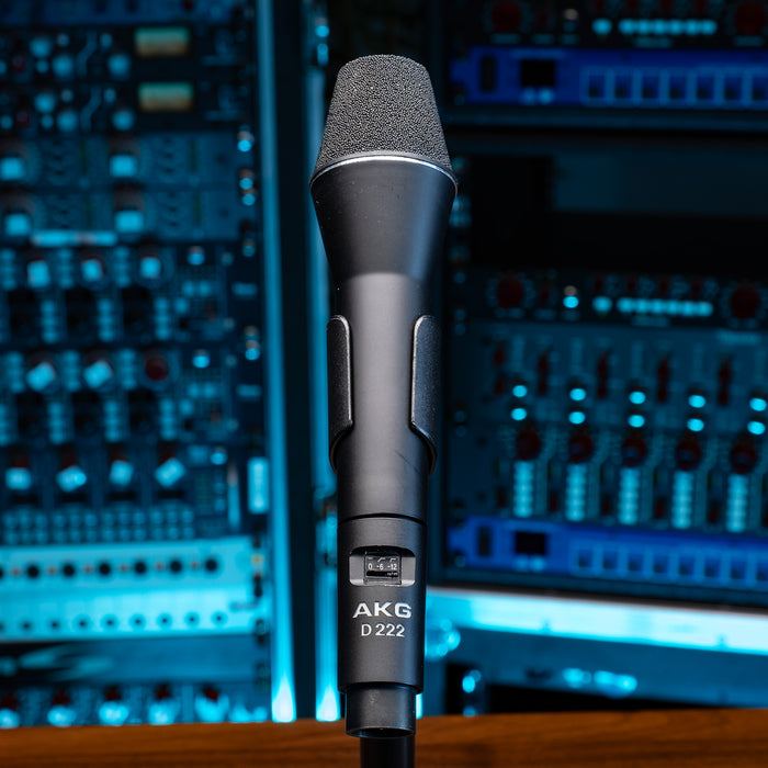 AKG D222 Dynamic Vintage Rocket Mic (Used)