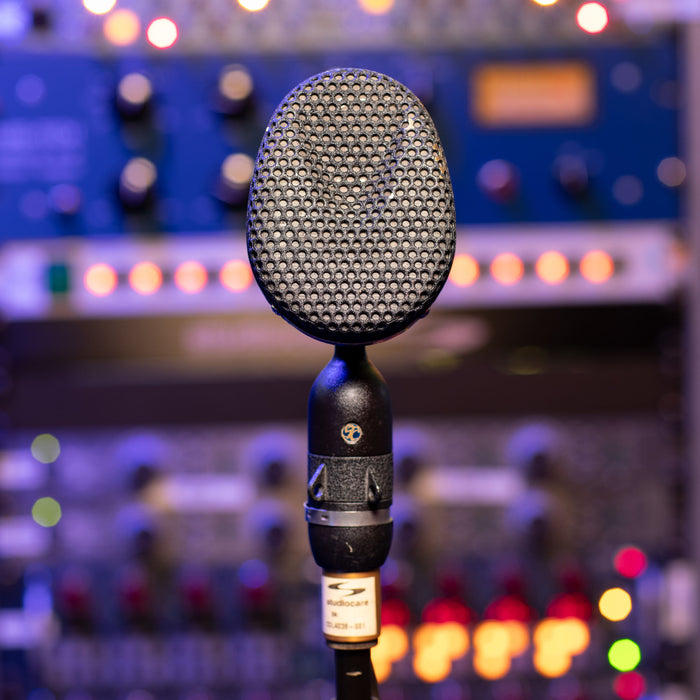 STC/Coles 4038 Studio Ribbon Microphone - Single (Used)