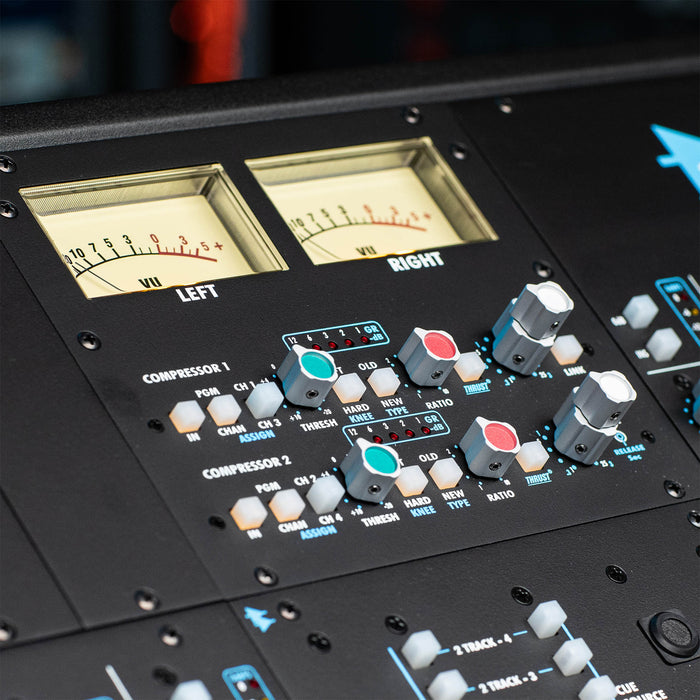 API The BOX 2 Compact Recording and Summing Console - B-Stock (Ex-Demo)