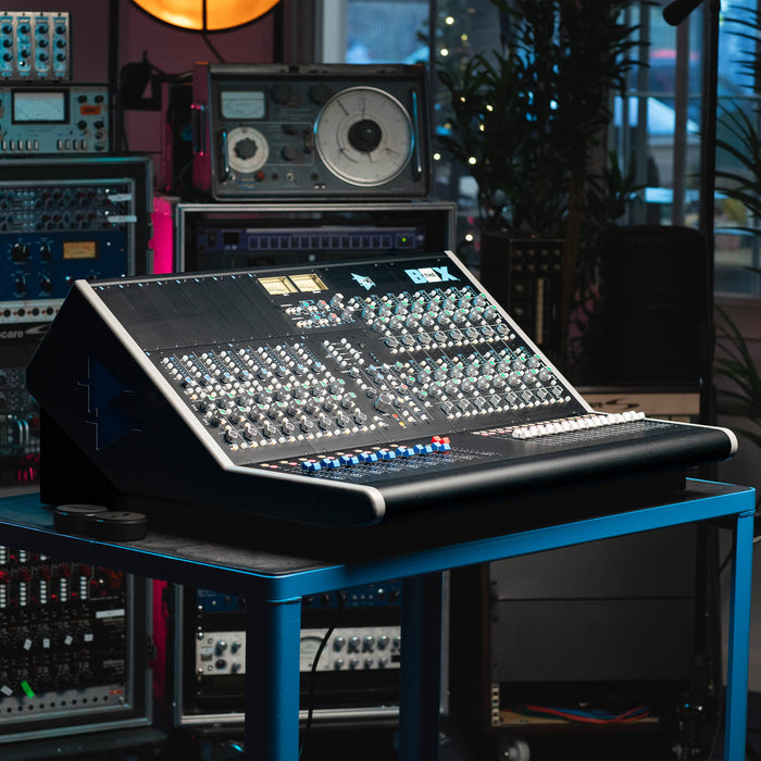 API The BOX 2 Compact Recording and Summing Console - B-Stock (Ex-Demo)