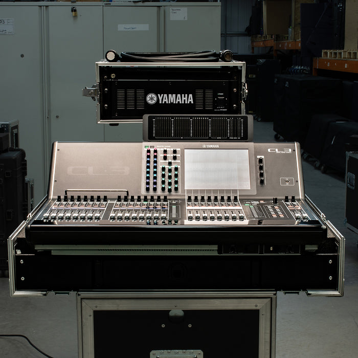 Yamaha CL3 Digital Mixer DANTE Inc. Meterbridge, PW800 PSU and Flightcase - Used