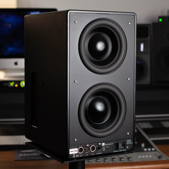 Dutch & Dutch 8c Studio Active Speakers - Pair - Black - B-Stock (Ex Demo)