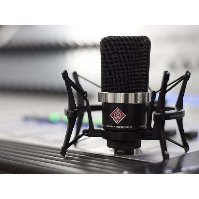 Neumann TLM 102 MT Studio Set - Includes Shockmount - Black - B-Stock